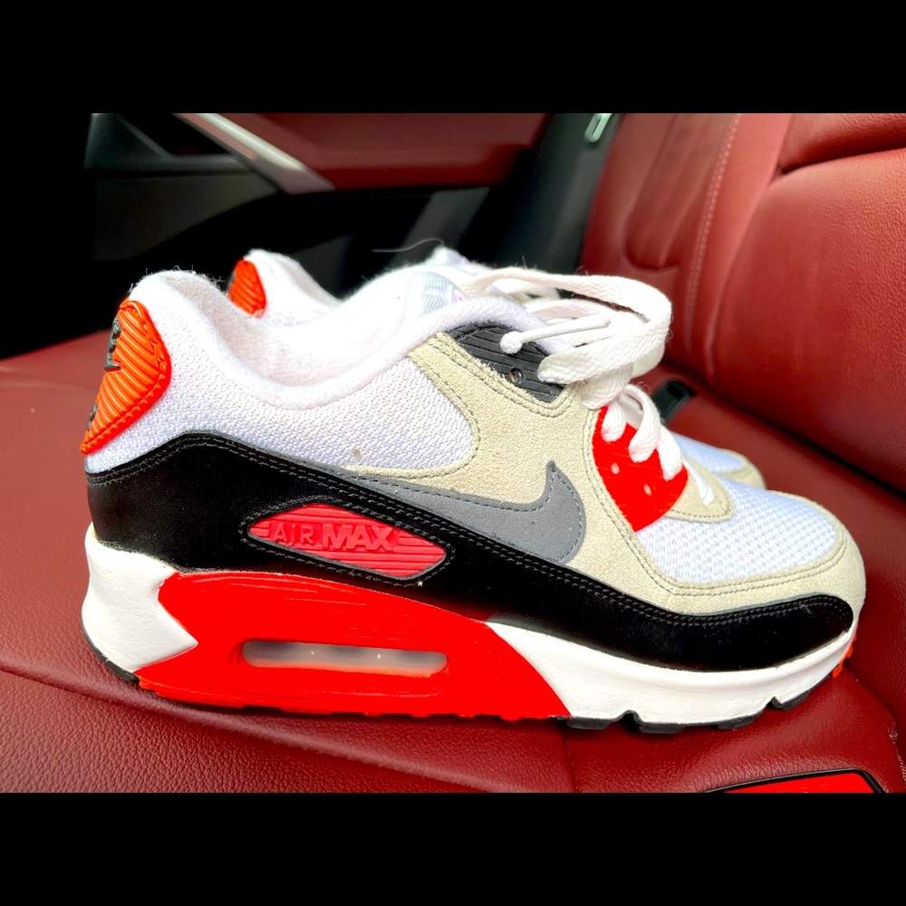 Nike Air Max Boys Size 5.5